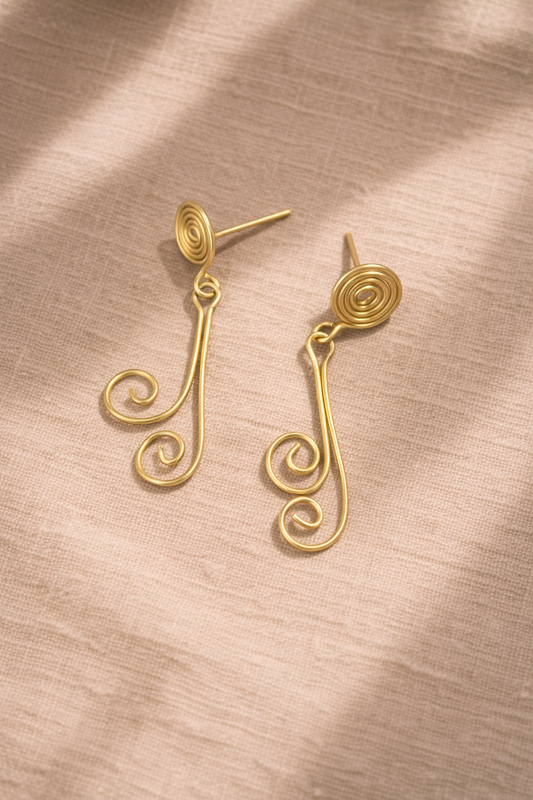 Brass earring for womens