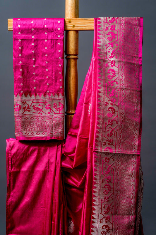 Katan Banarasi Saree - Atulyakarigari