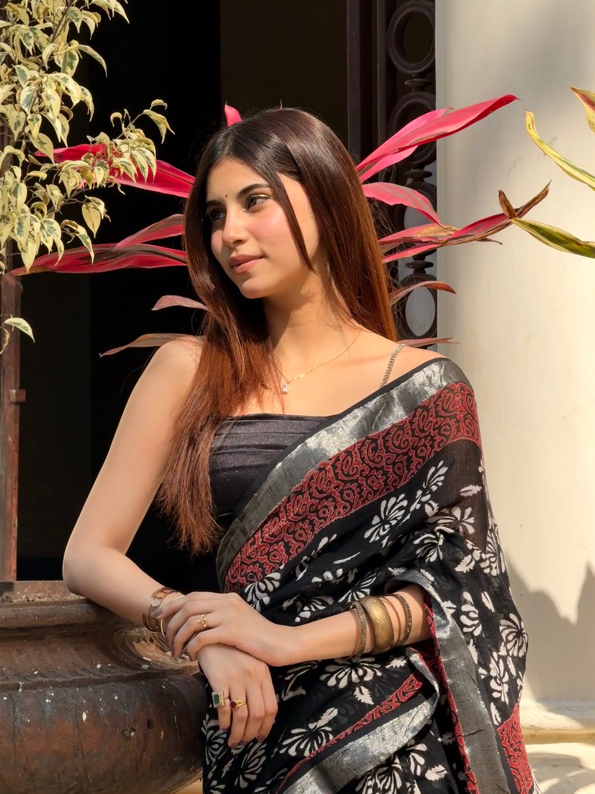 Pure Linen Cotton Hand Block Printed Saree – Black - Atulyakarigari