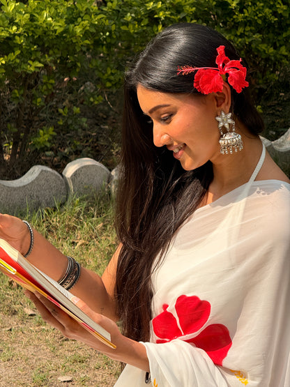Pure georgette hand painted white saree - Atulyakarigari