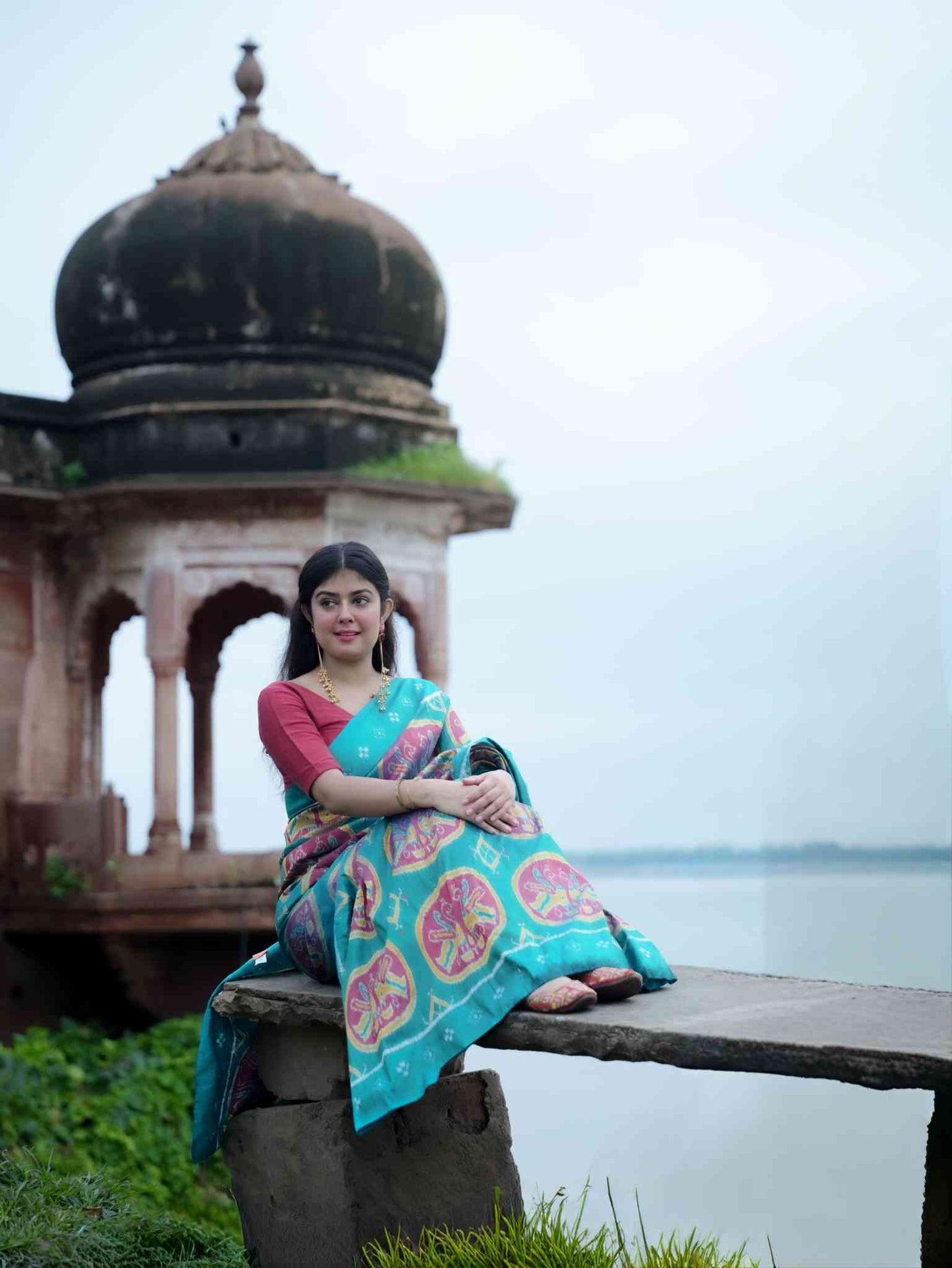 Khandua Silk (Peacock green with Peacock motif)