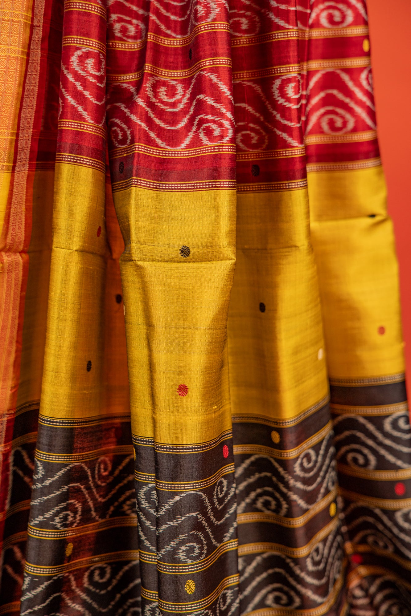 Orchid Purple Khandua Silk Saree with Rudraksha Temple Border | Odisha Handloom