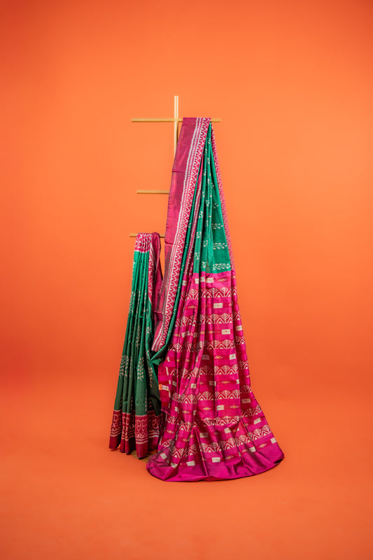 Emerald Green Khandua Silk Saree with Vine & Paisley Ikat Motifs | Odisha Handloom