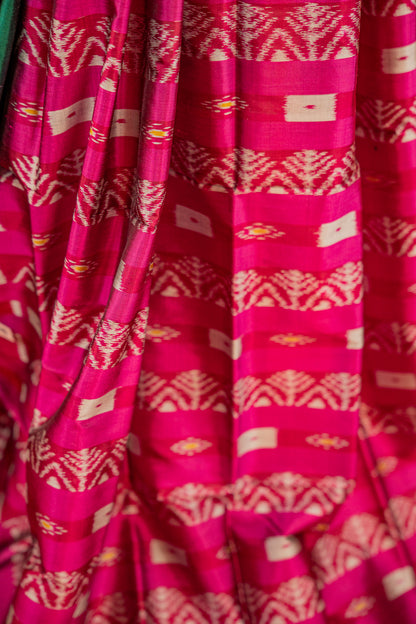 Emerald Green Khandua Silk Saree with Vine & Paisley Ikat Motifs | Odisha Handloom
