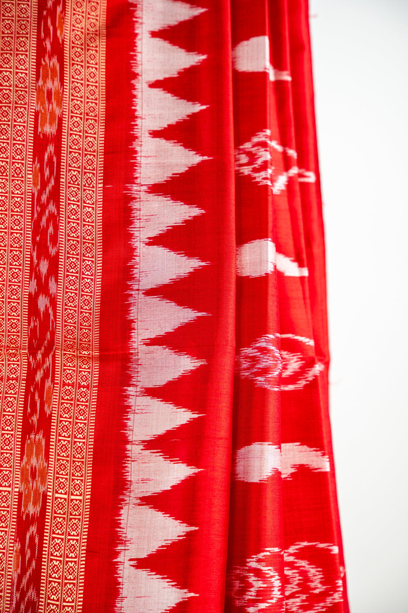 Bright Vermilion Red Khandua Silk Saree
