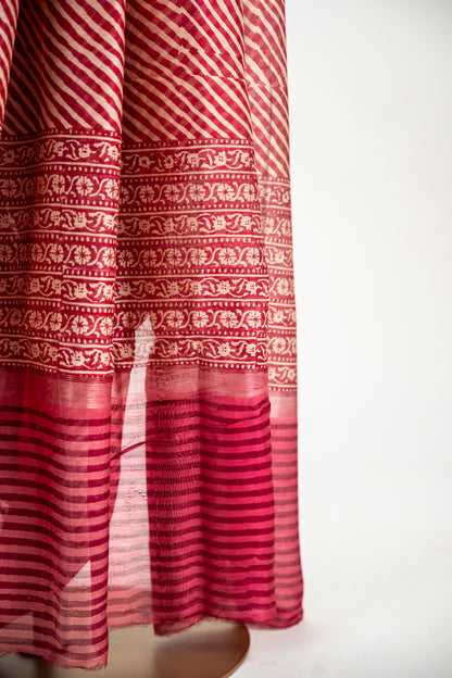 Muted Mint Green / Faded Sage base with a dual-tone Pine Green and Cream overlay Chanderi Silk Saree