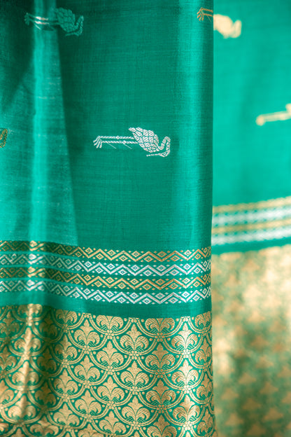 Vivid Emerald Green Banarasi Silk Saree