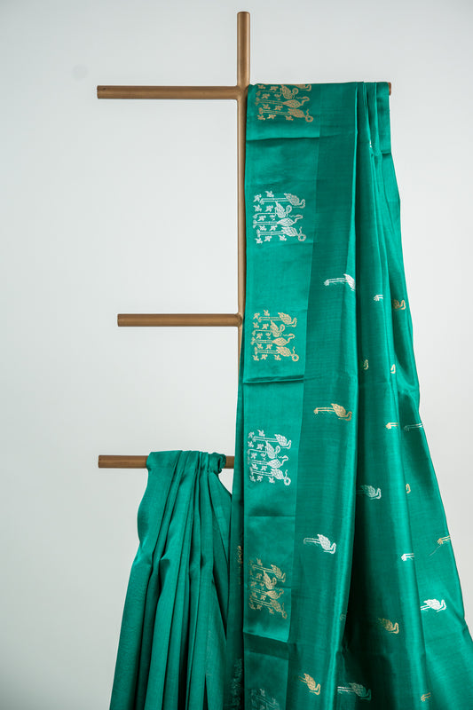 Vivid Emerald Green Banarasi Silk Saree