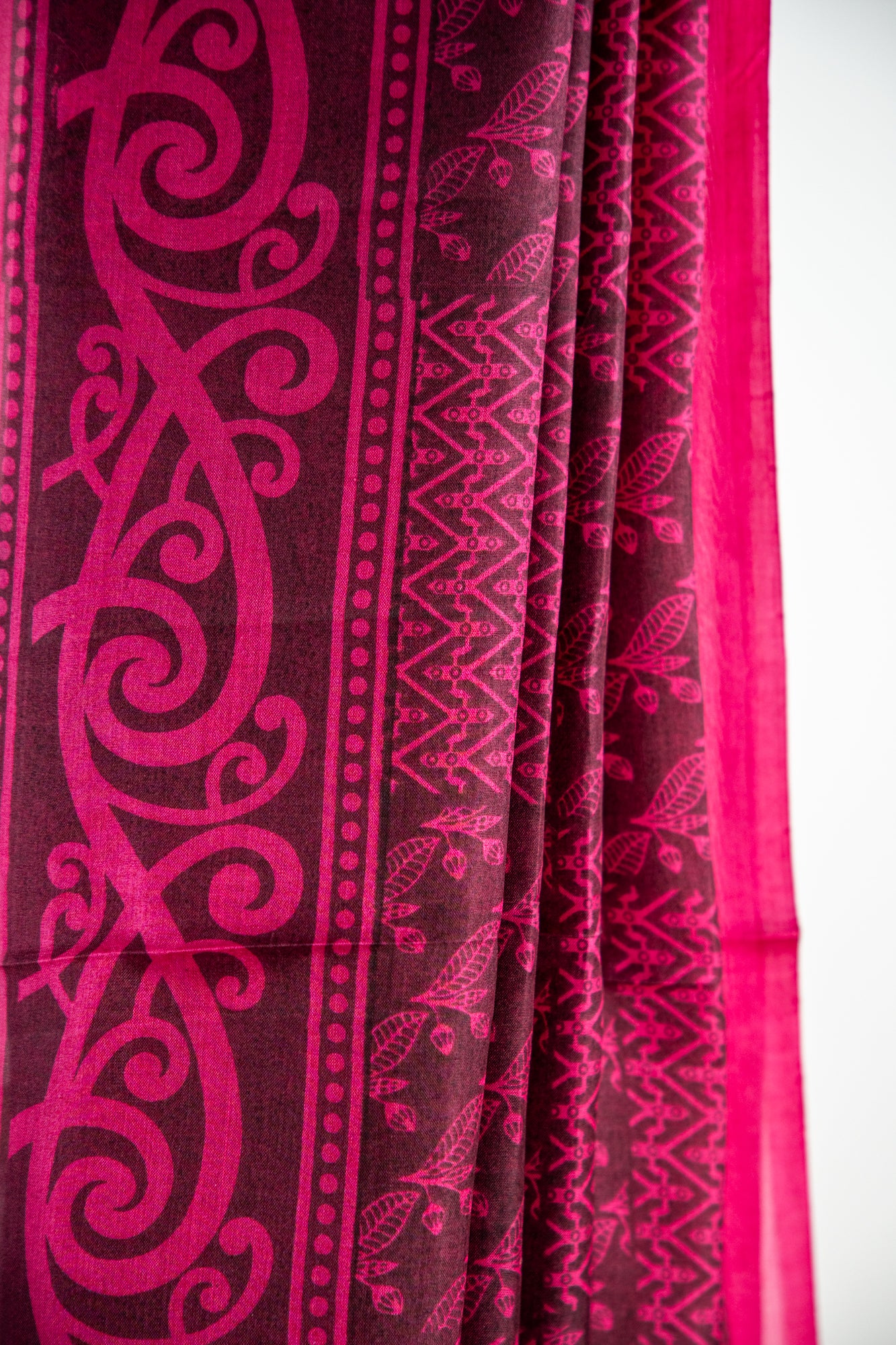 Rich Burgundy / Dark Wine base with a bright Magenta Pink contrast print Pure Silk Saree