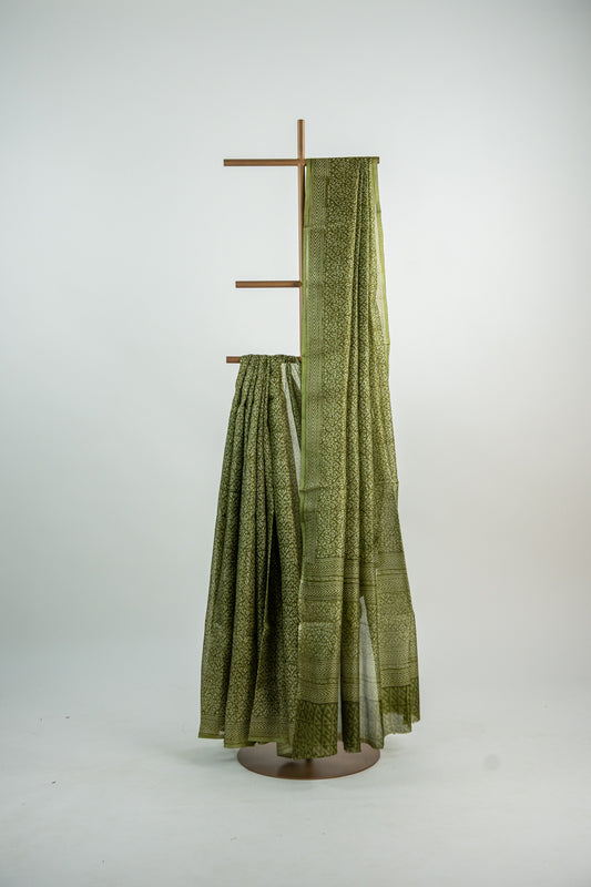 Mehendi Green / Rich Moss Green base with a soft cream contour Pure Silk Saree