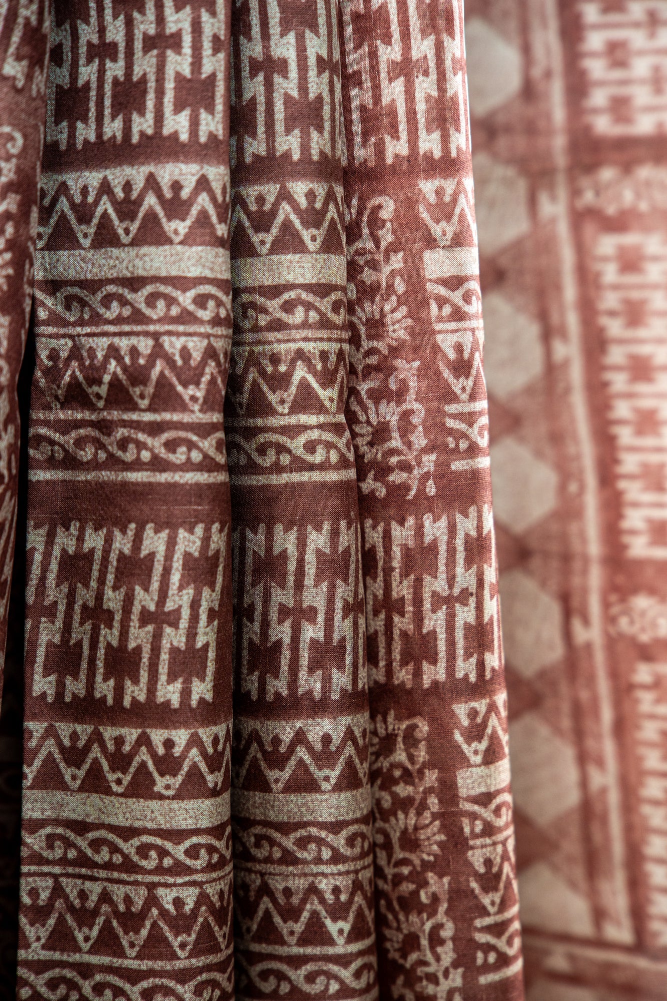 Warm Chocolate Brown / Cocoa base with textured Ash-Grey/Beige motifs Pure Silk Saree