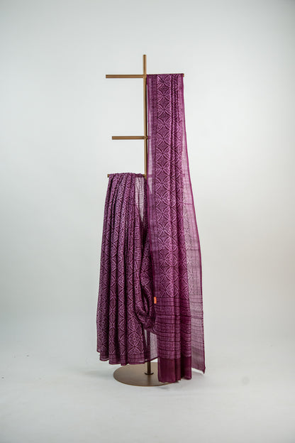 Deep Wine / Magenta-Purple dual tone Pure Silk Saree