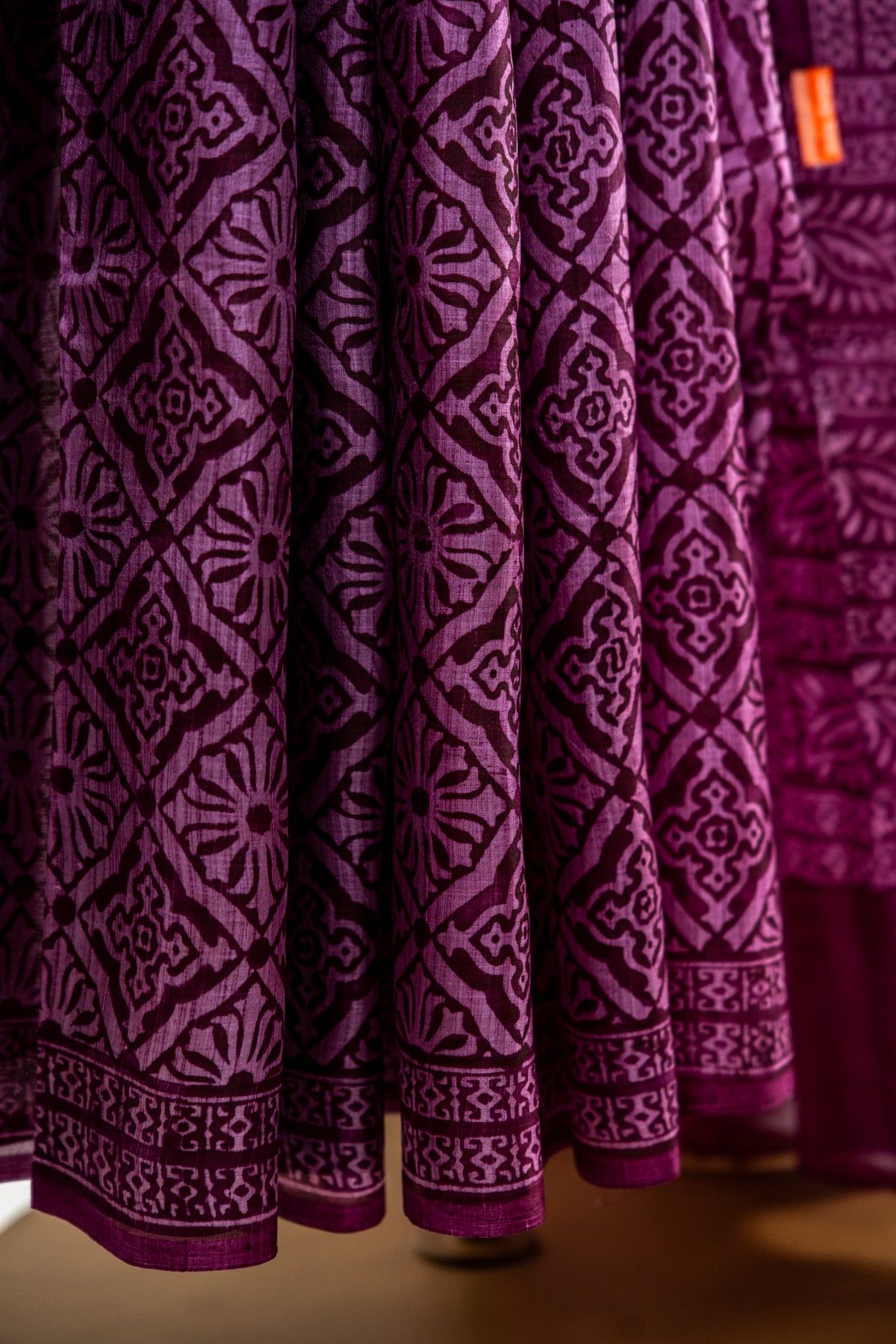 Deep Wine / Magenta-Purple dual tone Pure Silk Saree