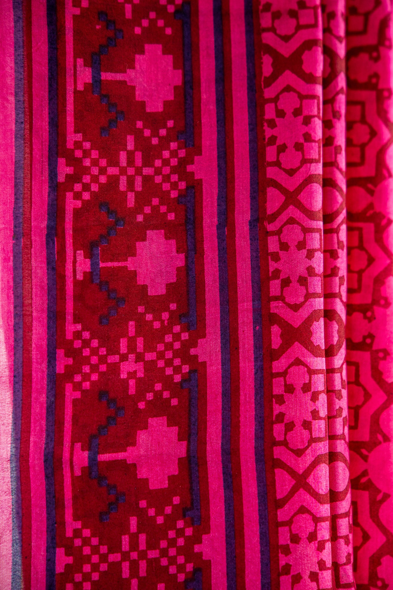Hot Pink / Rani Pink with dark maroon contours Pure Silk Saree