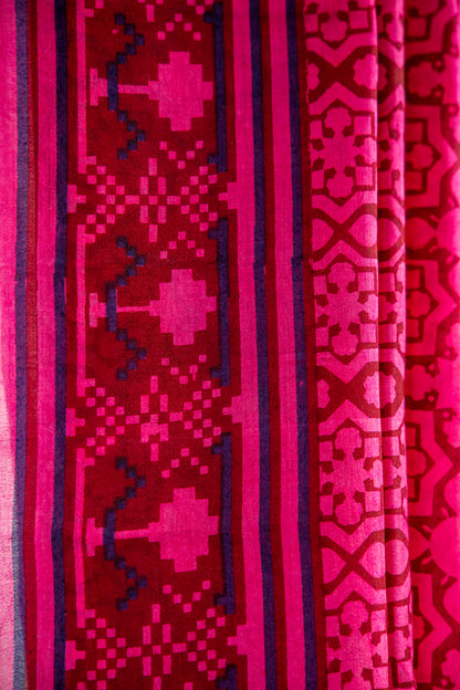 Hot Pink / Rani Pink with dark maroon contours Pure Silk Saree