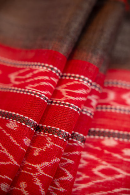 Vibrant Crimson Red body with ivory Tussar Silk Dupatta