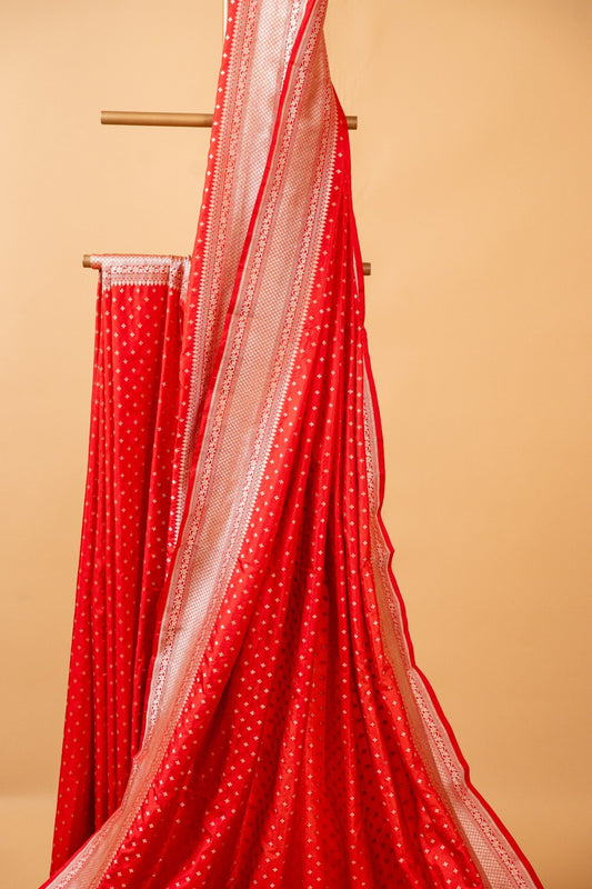 Red Banarasi Pure Katan Silk Saree with Bindi Motif and Light Border - Atulyakarigari