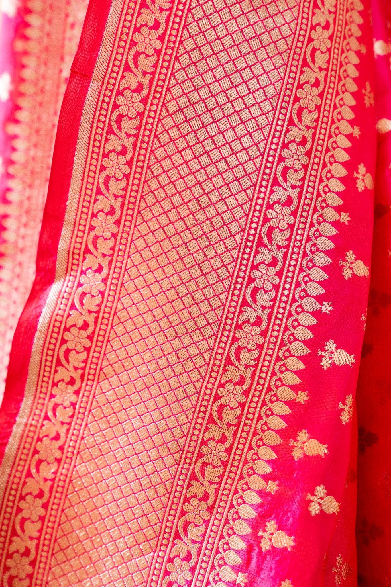 Magenta Pink Banarasi Pure Katan Silk Saree with Small Leaf Motifs