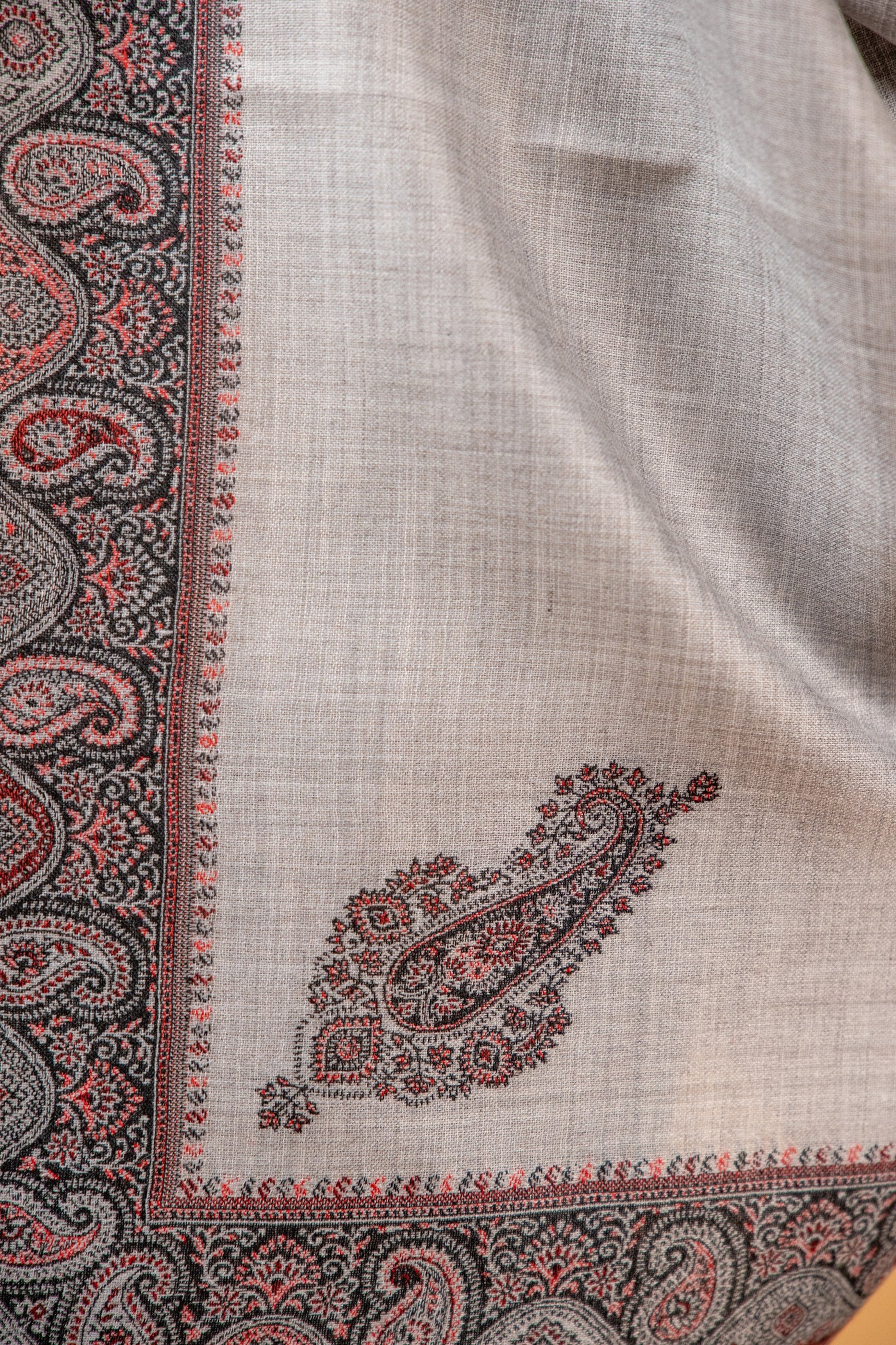 Pashmina Shawl - Atulyakarigari
