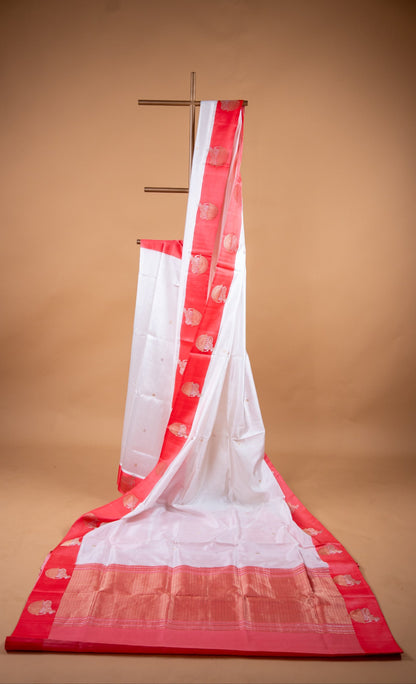 White & Red Pure Katan Silk Banarasi Saree with Nandi Motif Border - Atulyakarigari