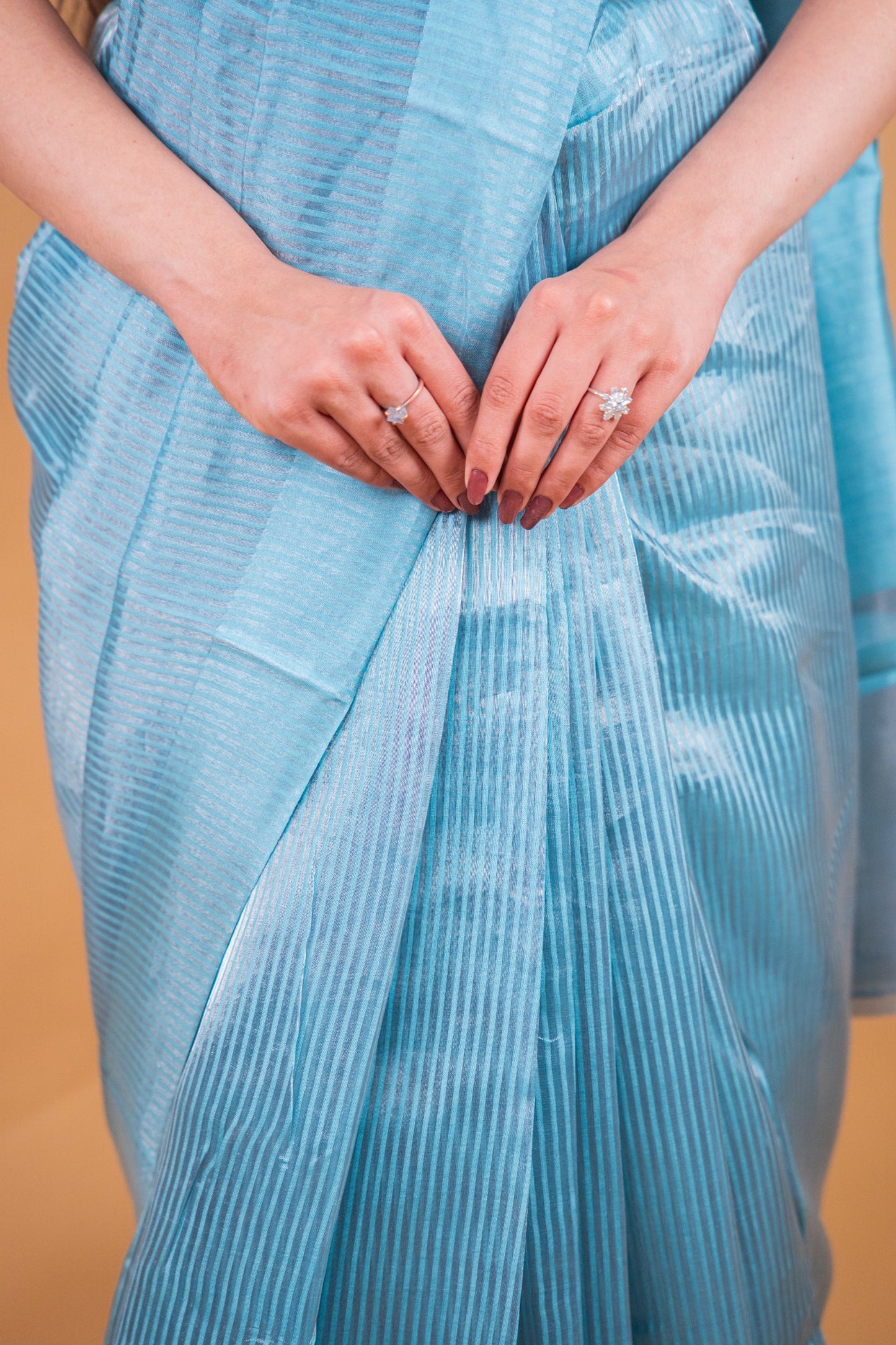 Blue Handwoven Pure Tissue Silk Saree - Atulyakarigari
