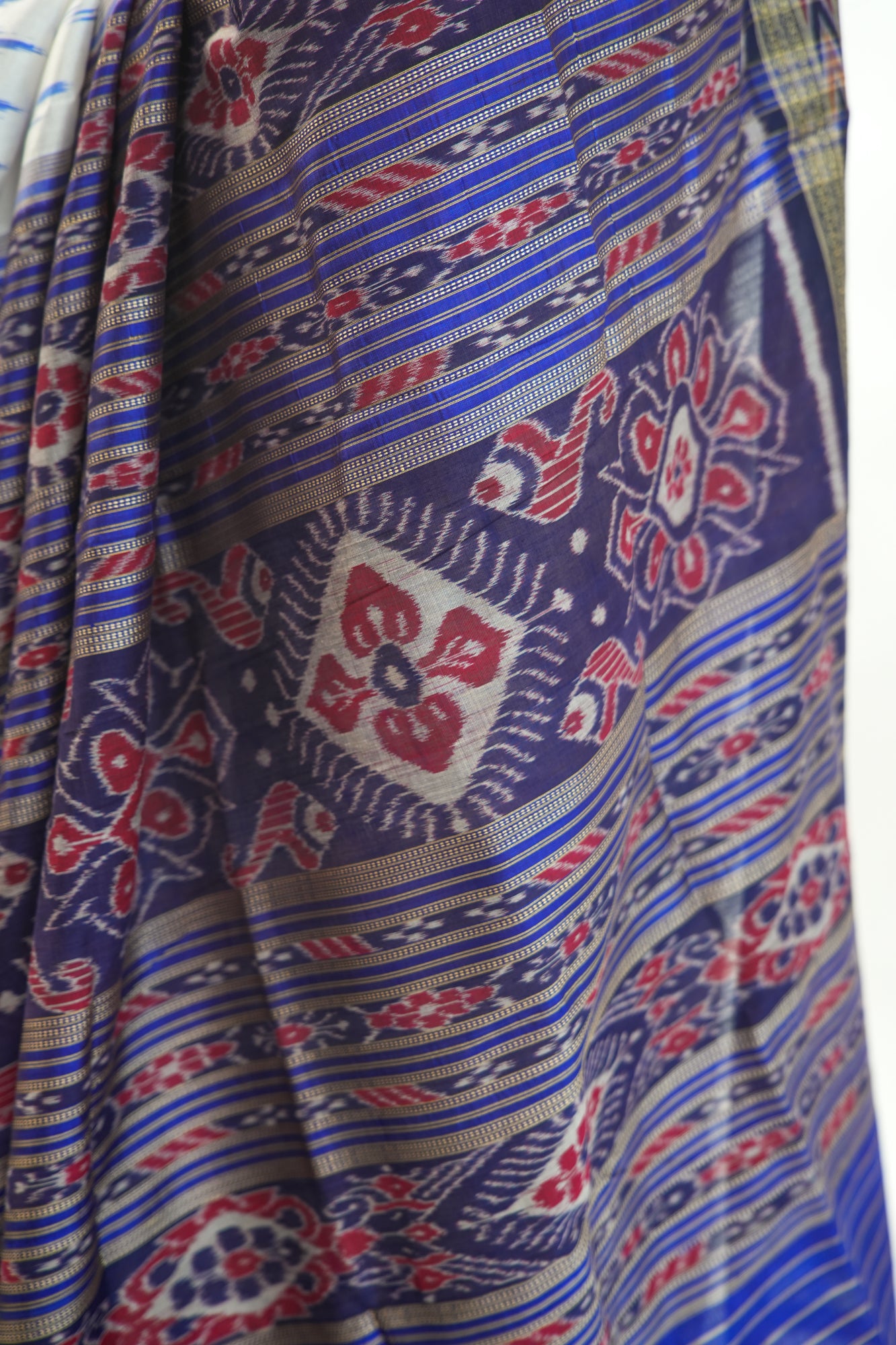 Off-White Khandua Silk Saree with Royal Blue Temple Motifs