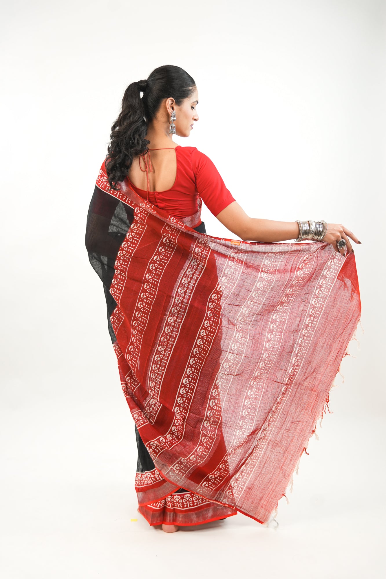 Charcoal Black & Crimson Red Linen Cotton Saree