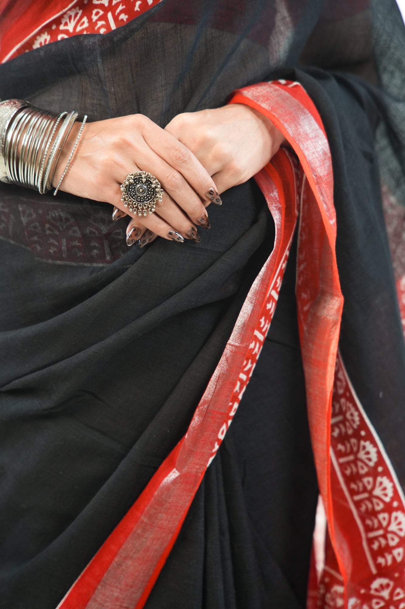 Charcoal Black & Crimson Red Linen Cotton Saree