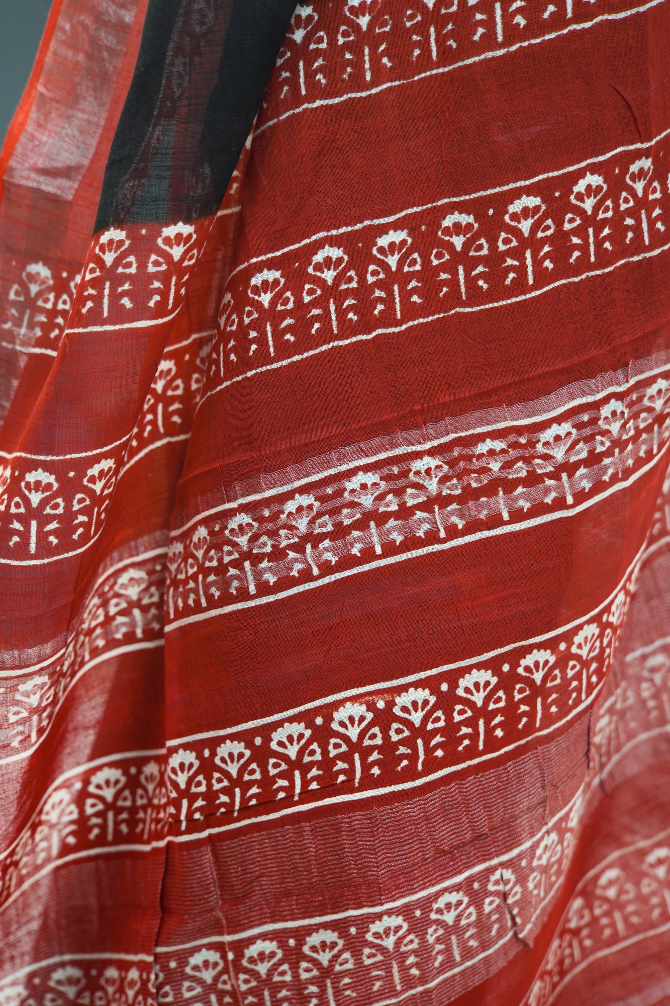Charcoal Black & Crimson Red Linen Cotton Saree