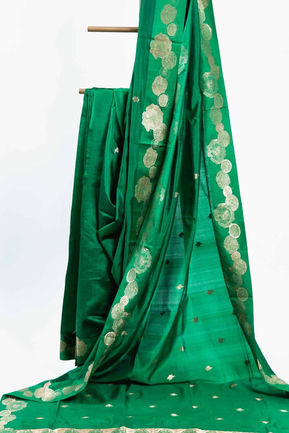 Emerald Green Banarasi Silk Saree with Sunflower Border
