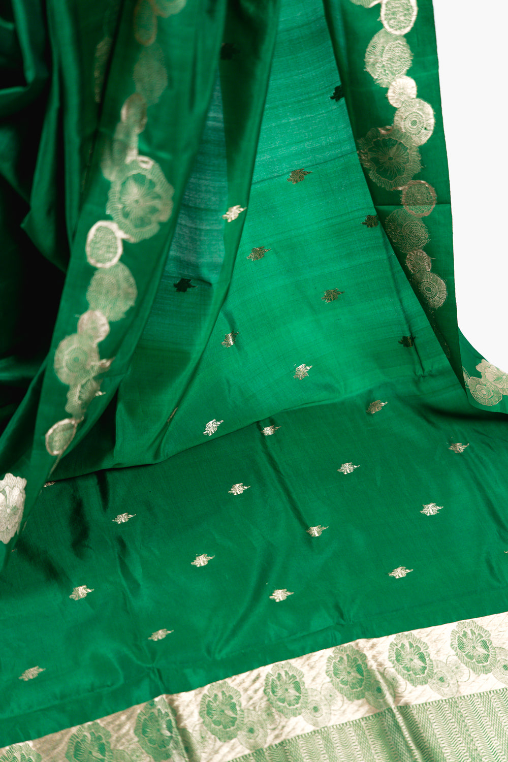 Emerald Green Banarasi Silk Saree with Sunflower Border