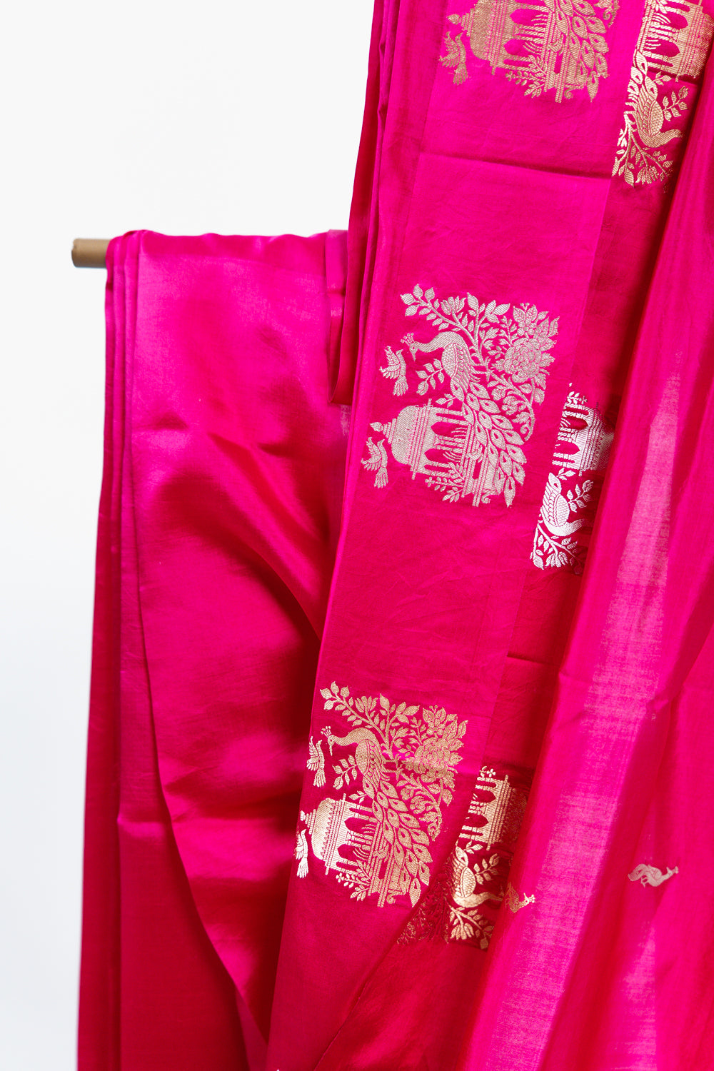 Rani Pink Banarasi Silk Saree with Peacock Jharokha Border