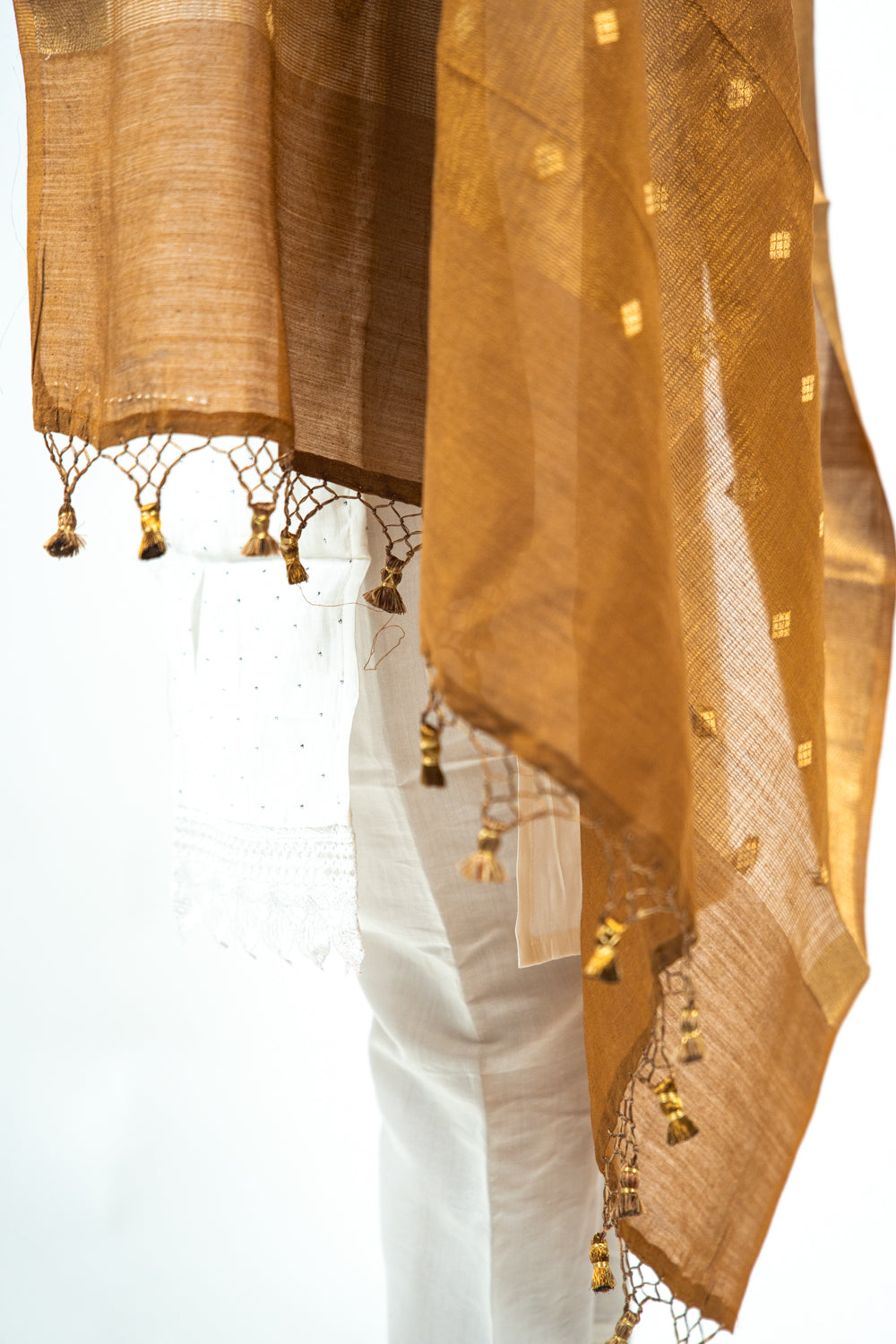 Mocha Brown Diamond Zari Booti Banarasi Moonga Silk Dupatta