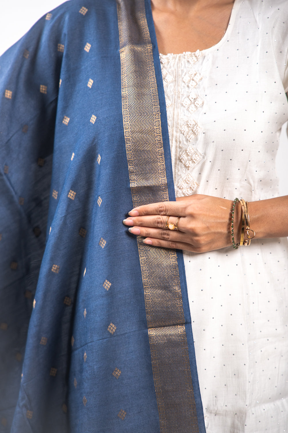 Navy Blue Diamond Zari Booti Banarasi Moonga Silk Dupatta