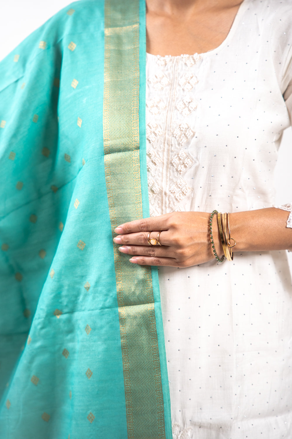 Turquoise Diamond Zari Booti Banarasi Moonga Silk Dupatta