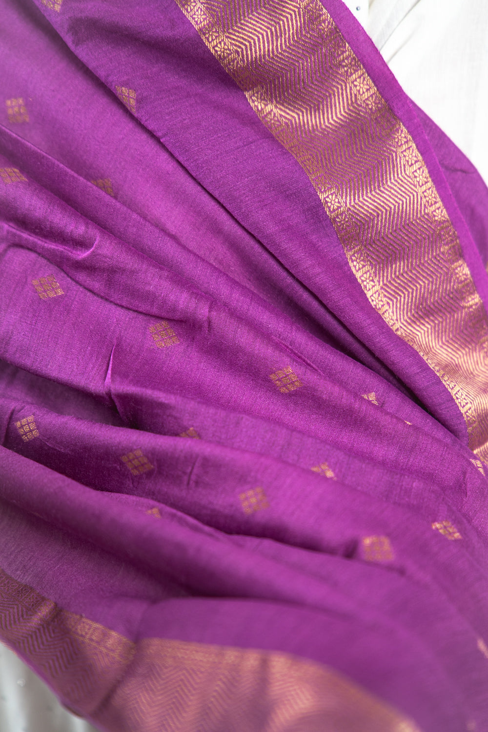 Plum Diamond Zari Booti Banarasi Moonga Silk Dupatta