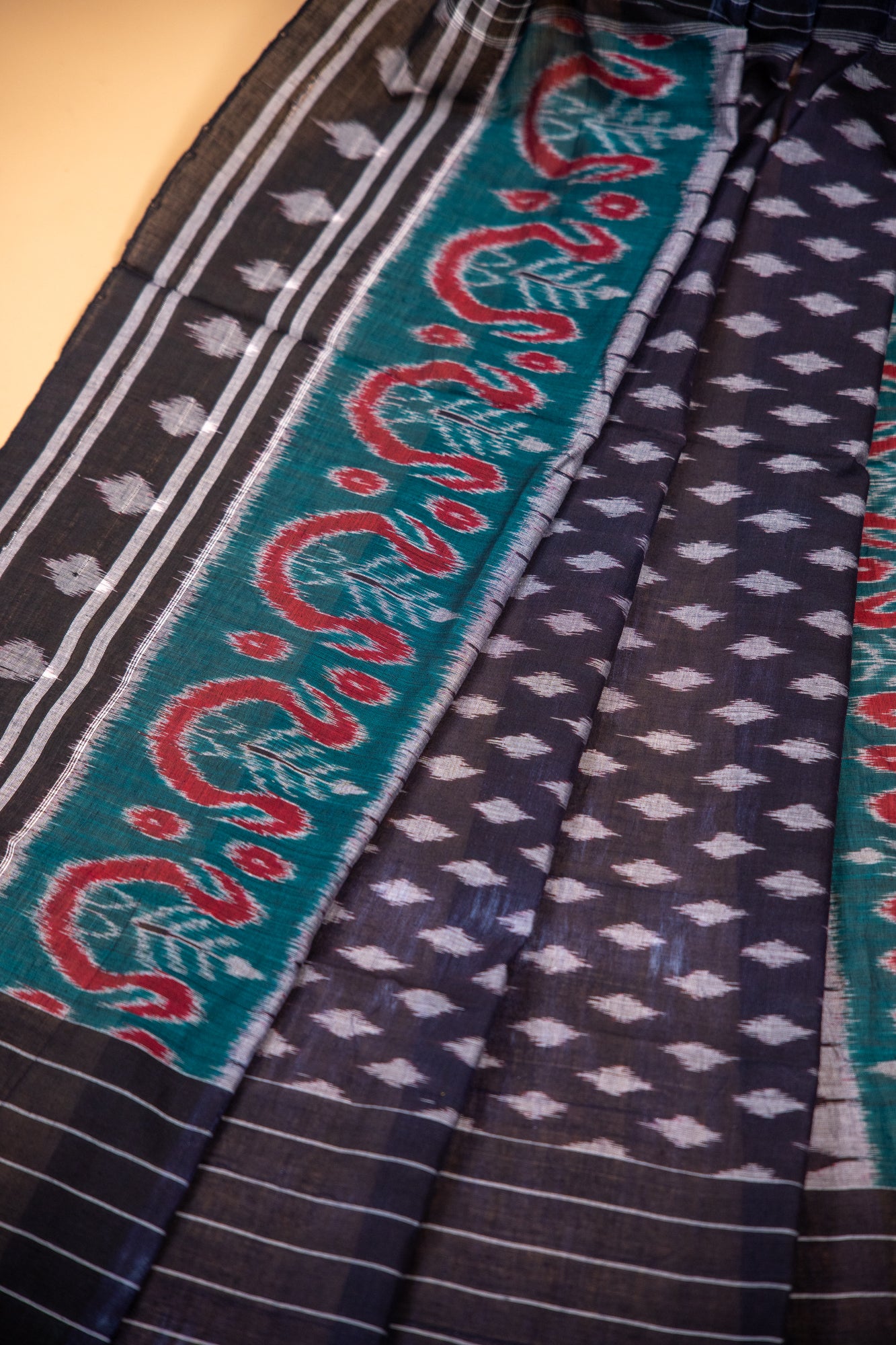 Terracotta Pink Sambalpuri Cotton Handloom Saree with Floral Motifs | Atulyakarigari