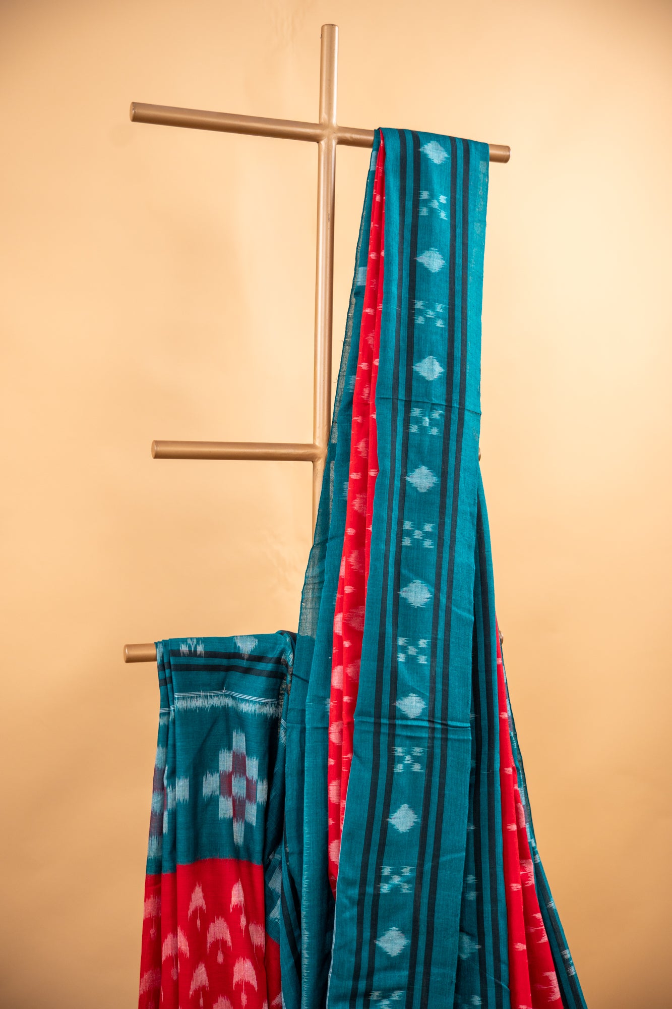 Crimson Red Sambalpuri Cotton Handloom Saree with Emerald Green Ikat Design | Atulyakarigari