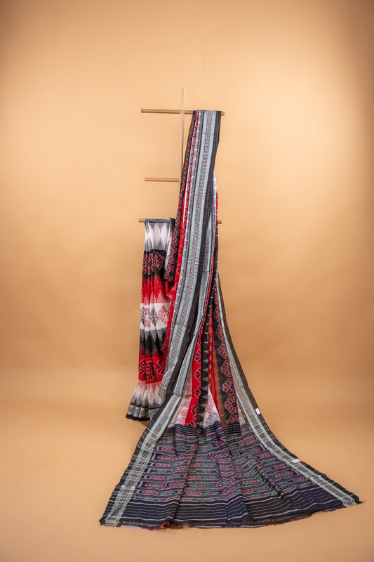 Black & White Sambalpuri Cotton Handloom Saree with Floral Ikat Motifs | Atulyakarigari