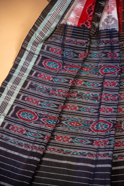 Black & White Sambalpuri Cotton Handloom Saree with Floral Ikat Motifs | Atulyakarigari