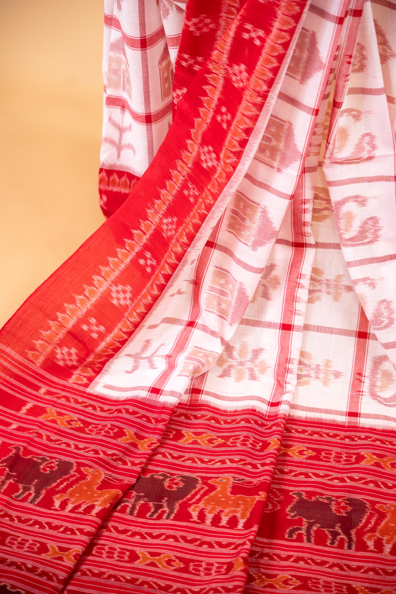 Handwoven Sambalpuri Cotton Saree with Traditional Odisha Motifs