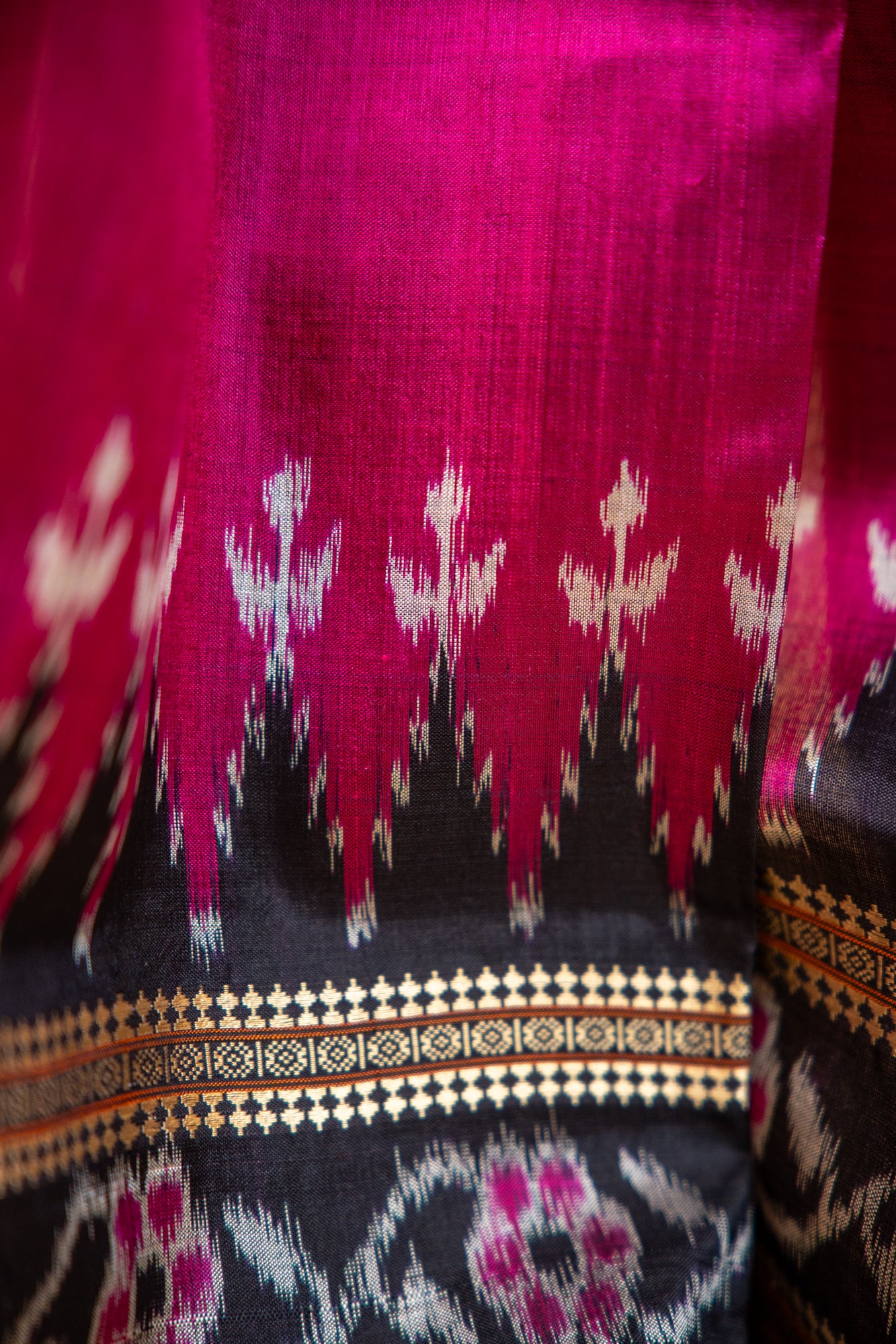 Magenta Pink Khandua Silk Saree with Narrative Ikat Border | Odisha Handloom