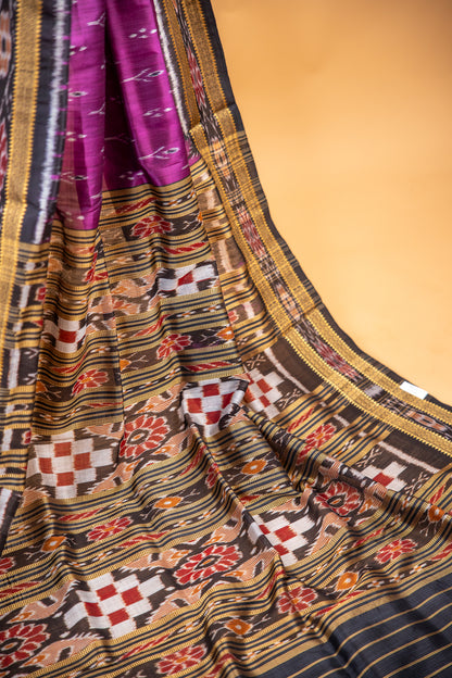 Handwoven Magenta Khandua Silk Saree with Black Temple Border | Traditional Odisha Saree
