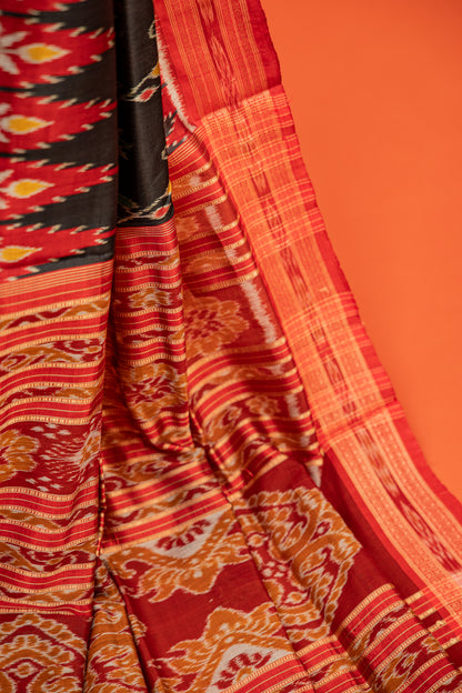 Black Khandua Silk Saree with Floral Butti Motifs & Red Temple Border | Odisha Handloom