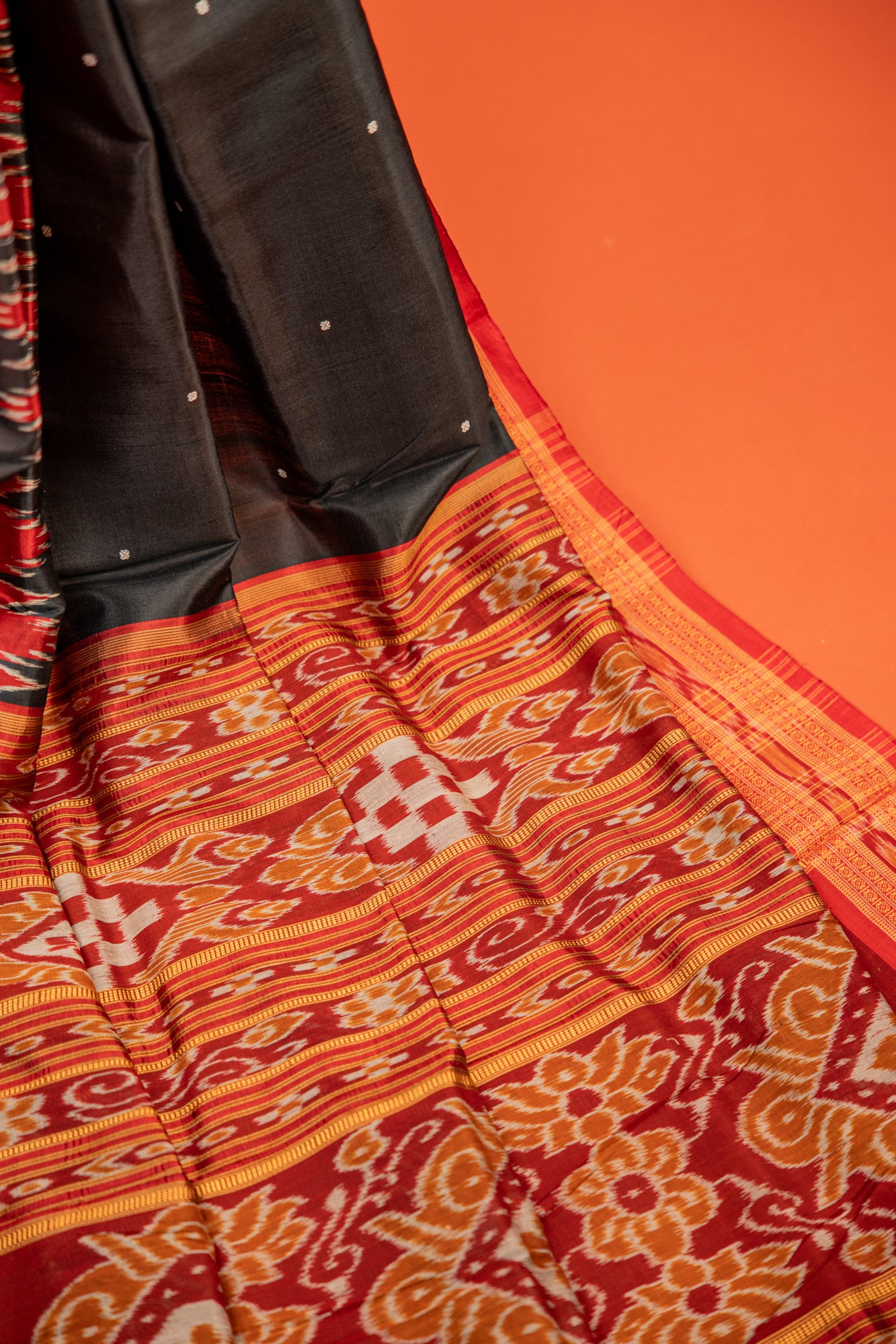 Black Khandua Silk Saree with Crimson Temple Border | Handwoven Odisha Saree