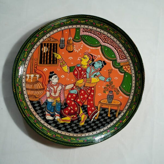 Round tray with Stand (wooden & hand painted)