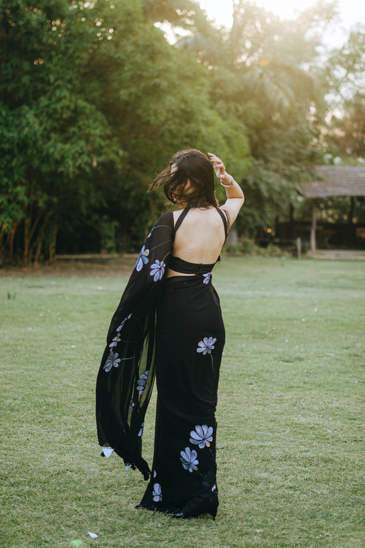 Black Georgette saree hand painted - Atulyakarigari