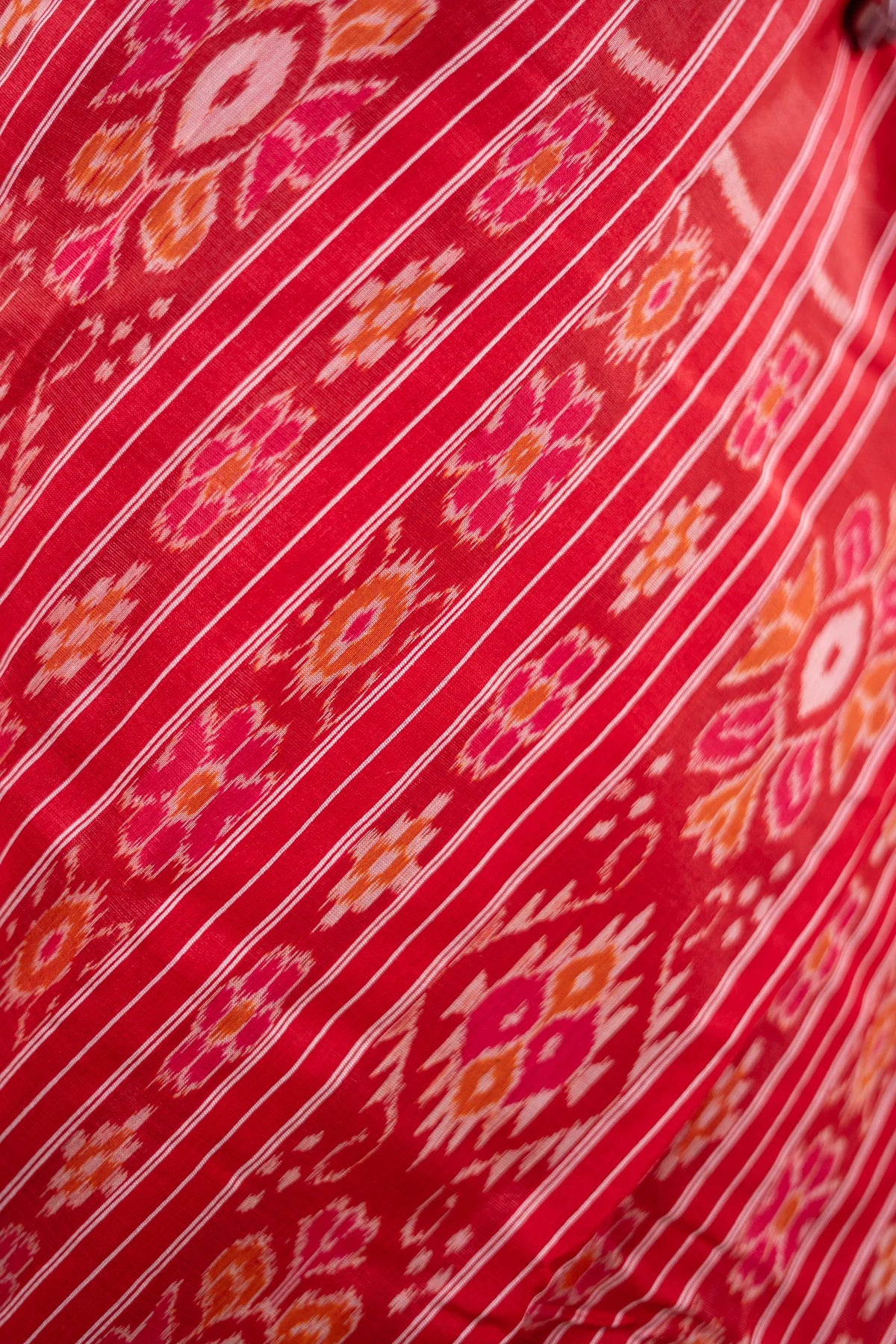 Beige Crimson Temple Border Tussar Saree image 6