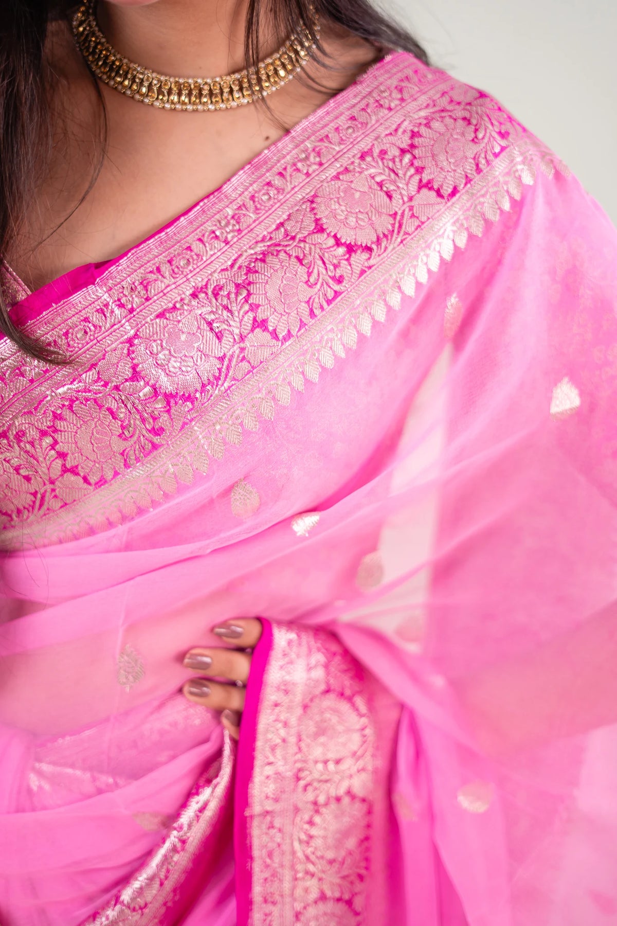 Candy Pink Plum Zari Chiffon Saree - image 5