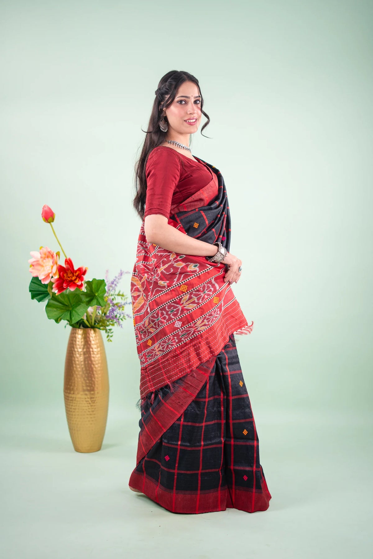 Charcoal Red Cross Ikat Khandua Silk Saree - image 5